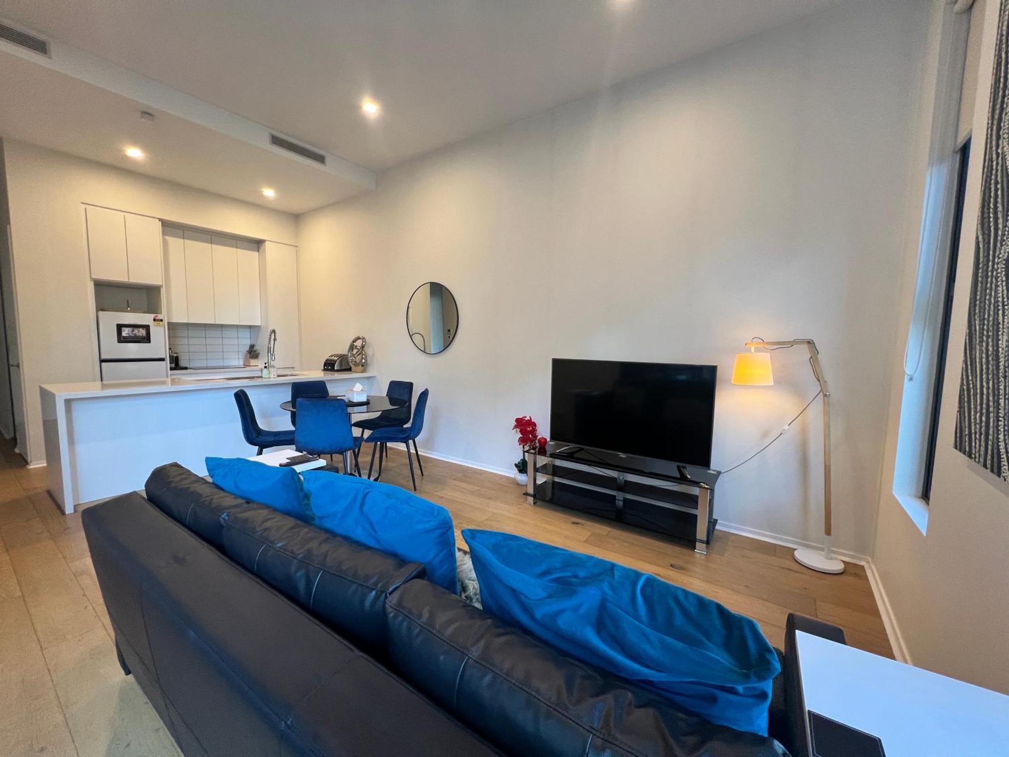 Luxe 2Br Executive Apartment Kingston Pool Parking Wifi Bbq Wine Экстерьер фото